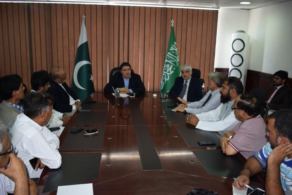 Ambassador of Pakistan to Saudi Arabia Raja Ali Ejaz meeting with the Jeddah base Pakistani Journalists.