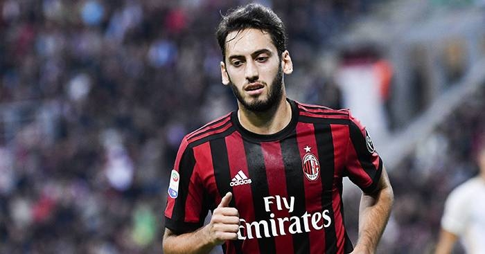 Hakan Calhanoglu goal gave AC Milan a 1-0 win at mid-table Fiorentina in Serie A on Saturday