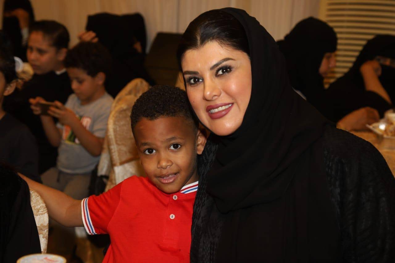 Saudi princess hosts iftar dinner for 300 orphans