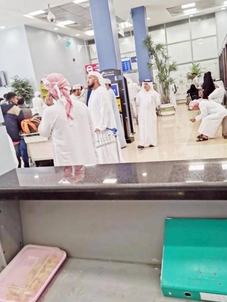 The passengers say they cannot find chairs to sit at the waiting lounge of Taif airport.
