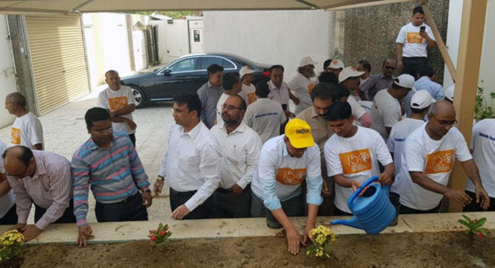 Indian Consul General Md. Noor Rahman Sheikh and community members gear up for the Gandhi Cycle Rally for Peace in Jeddah.