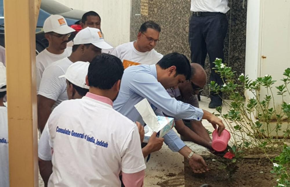 Indian Consul General Md. Noor Rahman Sheikh and community members gear up for the Gandhi Cycle Rally for Peace in Jeddah.