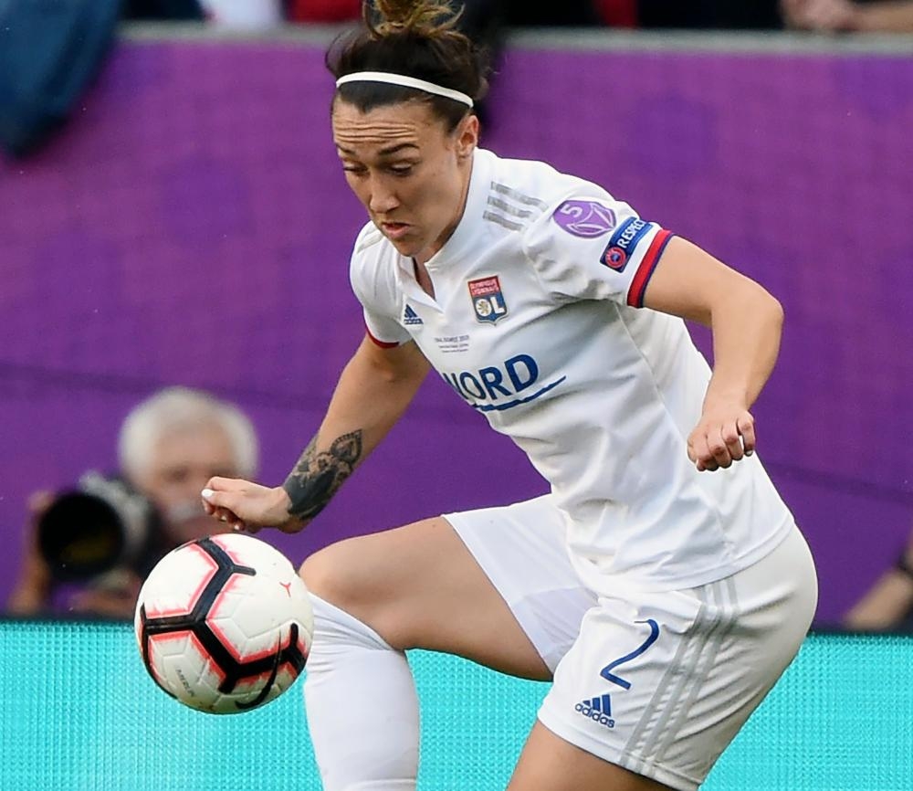 England women's player of the year Lucy Bronze to leave Lyon