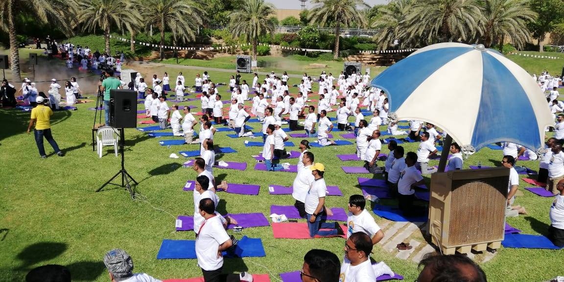 Dozens of people participate in a yoga session at Al-Madi Park in Riyadh on Thursday as part of the celebrations marking 5th International Day of Yoga.