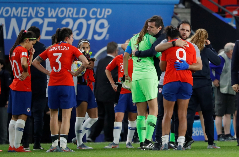 United States' midfielder Lindsey Horan (C) scores the opening goal during the France 2019 Women's World Cup Group F football match between Sweden and USA, on Thursday at the Oceane Stadium in Le Havre, northwestern France. — AFP