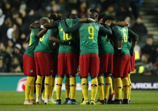 Cameroon soccer team delay departure for Africa Cup of Nations over pay dispute. — Reuters