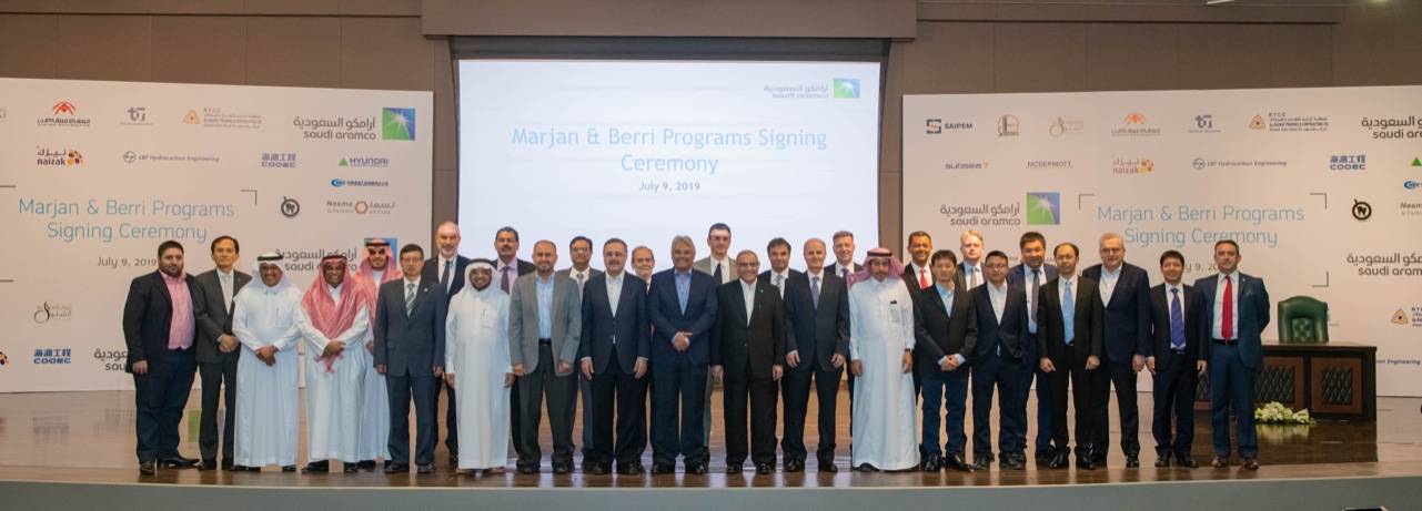 Saudi Aramco group photo at the Marjan and Berri signing ceremony