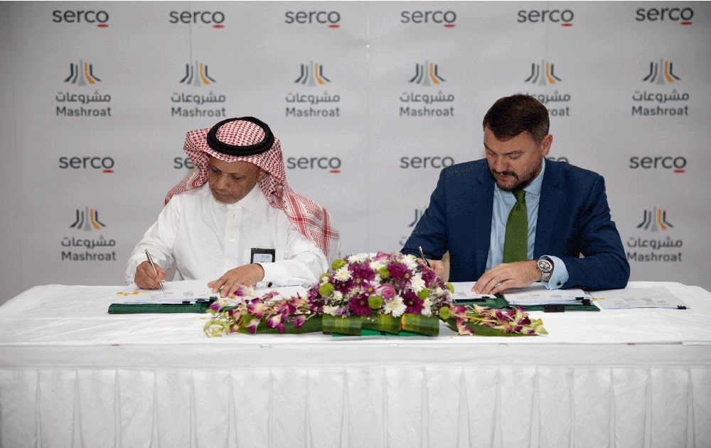 Eng. Ahmed Bin Mutair Al-Balawi (left), Director General, Mashroat, and Phil Malem, CEO, Serco Middle East, sign the agreement