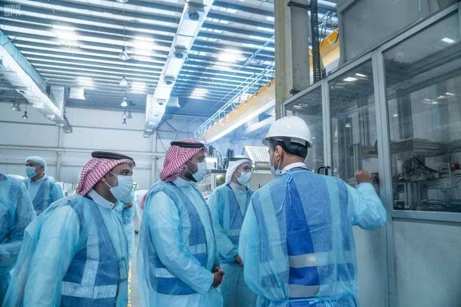 Director of Suqya Zamzam Administration at the Grand Mosque Mishary Bin Saad Al-Masoudi inspects the progress of work, method of production and storage at the factory for the production of all kinds of plastic products including cups for drinking Zamzam water. — SPA