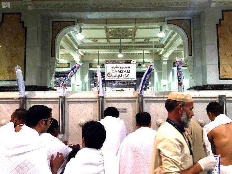 Zamzam well pumps water with a maximum rate of 18.5 liters per second, and a minimum of 11 liters per second. It is 30 meters deep and still quenches the pilgrims’ thirst since Prophet Ibrahim (peace be upon him) called people to perform Haj. — SPA