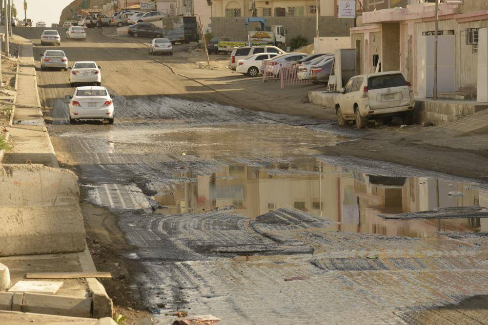 Residents of Abruq Al-Raghama 3 District have requested Jeddah Mayor Saleh Al-Turki to visit their neighborhood to see with his own eyes the deteriorating situation of the district which has been completely neglected by the municipality. — Courtesy photo