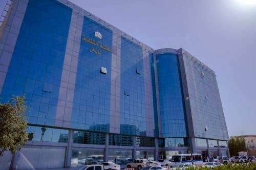 Saudi courts have forced a total of 10, 937 child maintenance defaulters to cough up SR122 million ($32 million) over a period of 12 months.