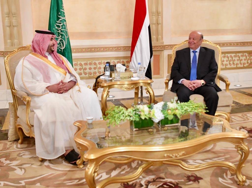 Prince Khalid Bin Salman, deputy minister of defense, meets with Yemen President Abd Rabbo Mansour Hadi on Friday.