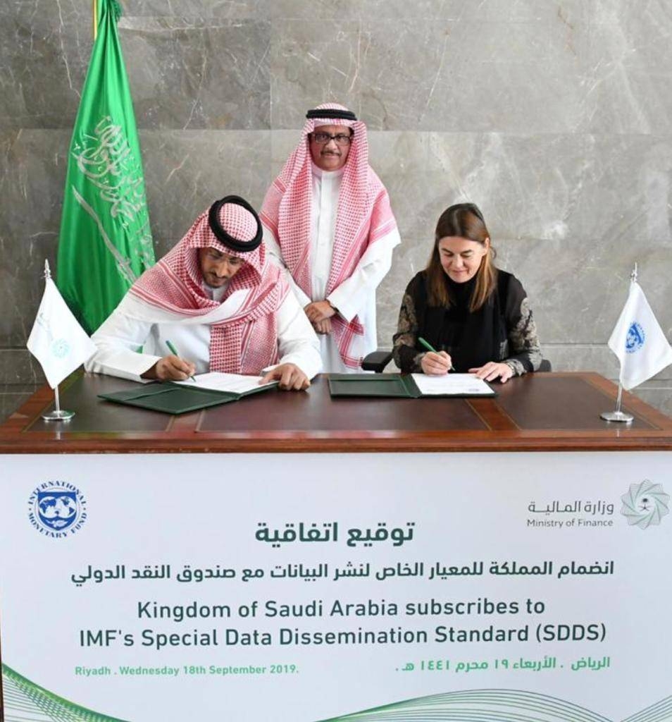 The Kingdom's subscription to the IMF's SDDS was signed on Wednesday in Riyadh. It was signed by the Assistant Minister of Finance for International Affairs and Financial Policies Abdul Aziz Al-Rashid and Mrs. Patricia Tombarello, head of the IMF's Strategic, Standards and Review Unit, Statistics Department. — SPA 