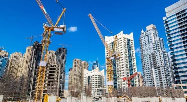 Dubai developers  race to lure buyers as downturn bites
