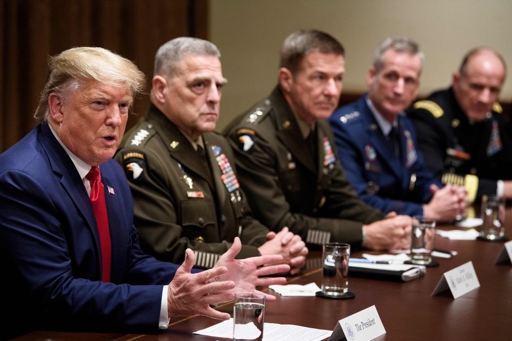 Трамп на выборах выложил «генеральского туза» Трамп на выборах выложил «генеральского туза»