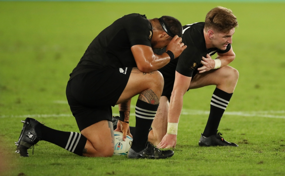 England's Manu Tuilagi scores its first try against New Zealand at International Stadium Yokohama, Yokohama, Japan, on Saturday. — Reuters
