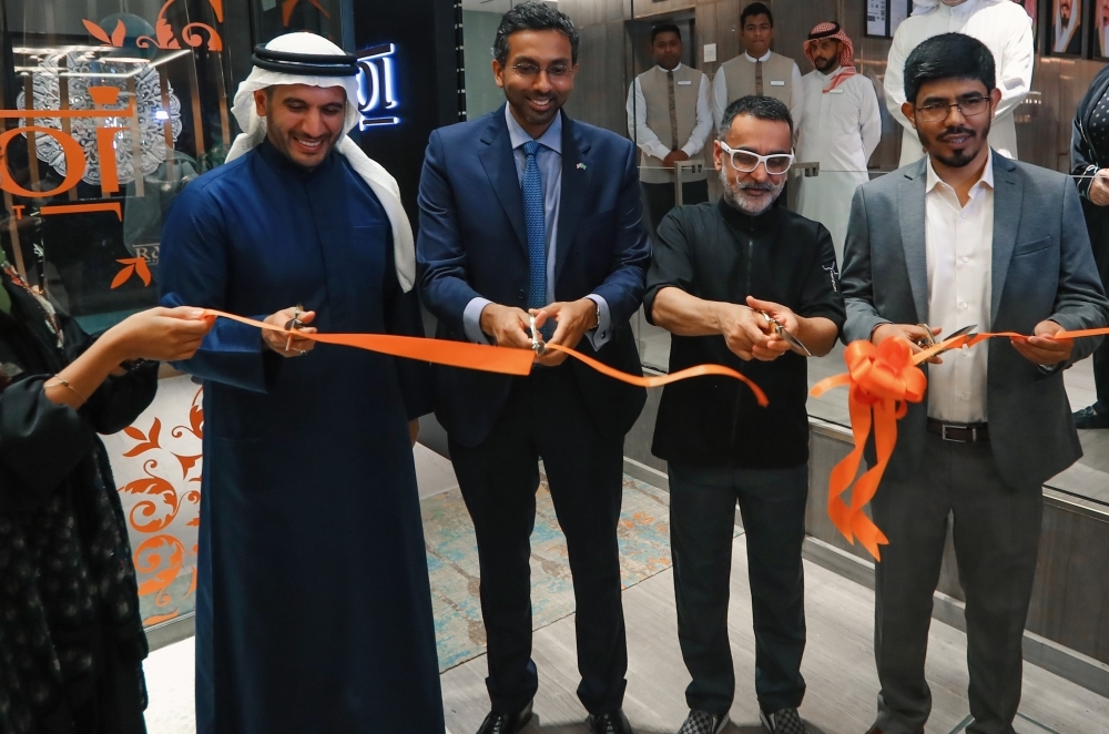 Ceremonial cutting of the ribbon