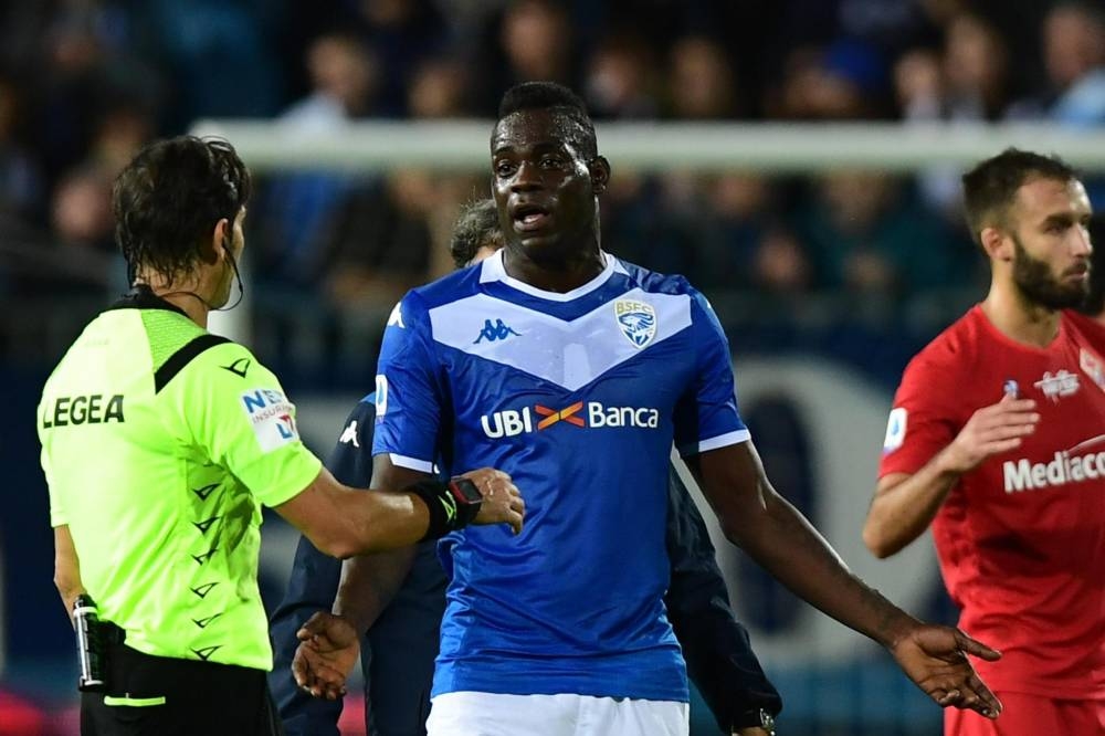 Mario Balotelli has been dropped for Sunday’s Serie A trip to AS Roma after a training ground bust-up with new Brescia coach Fabio Grosso. 