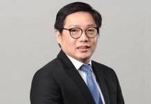 Lua Choon Hann, Malaysia's basketball chief, has taken indefinite leave after an incorrect version of the national flag was displayed at a youth tournament.
