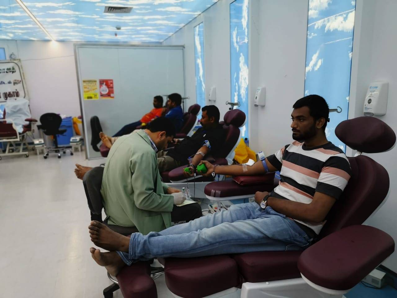 Tamil group organizes blood
donation drive in Dammam