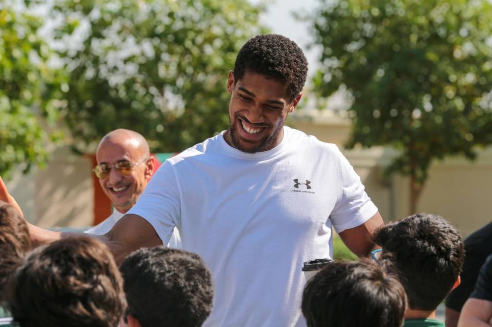 Andy Ruiz Jr. visiting the disabled and orphan children in Riyadh. 