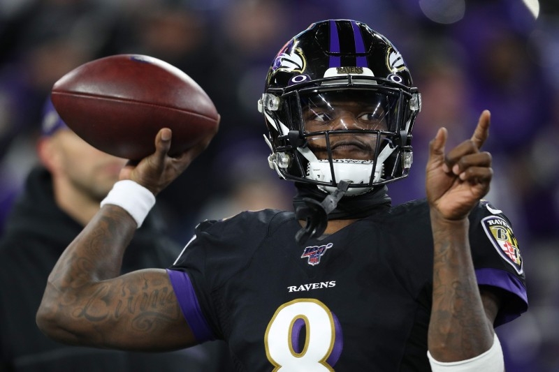 Quarterback Lamar Jackson #8 of the Baltimore Ravens warms up by throwing a pass before playing against the New York Jets at M&T Bank Stadium in Baltimore, Maryland, in this Dec. 12, 2019 file photo. — AFP