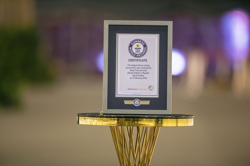 King Abdulaziz Falconry Festival sets a new Guinness record