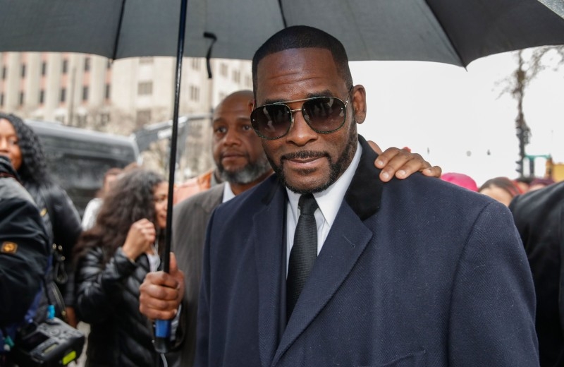R. Kelly leaves the Leighton Criminal Court Building after a hearing on sexual abuse charges in Chicago, Illinois, in this May 7, 2019 file photo. — AFP