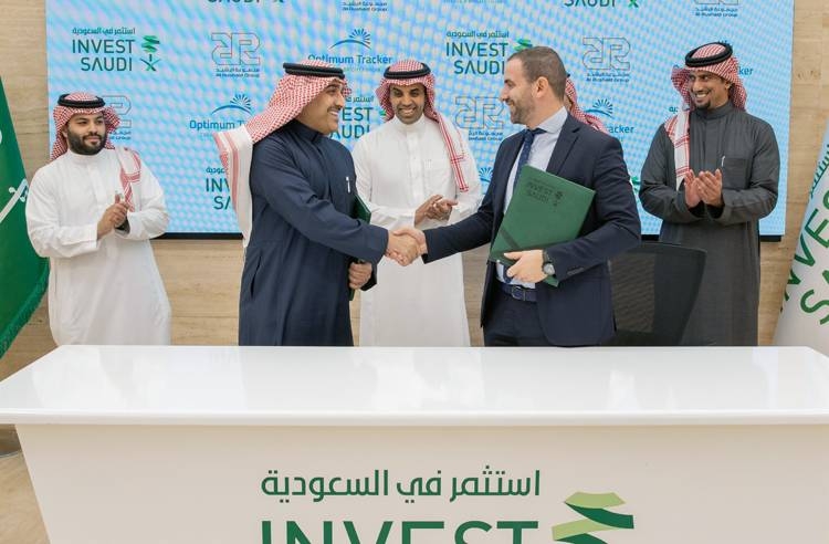  Al Rushaid Group and the French-based Optimum Tracker sign a JV in the renewable energy sector.