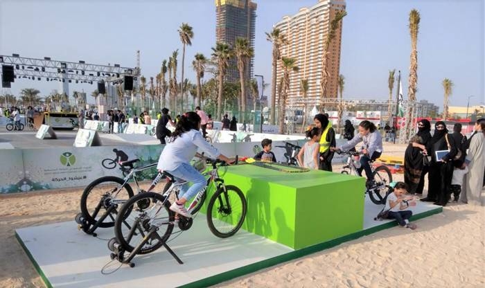 The Saudi Sports for All Federation (SFA) Thursday kicked off a new sports and activities program at the waterfront in the Asir region. — Courtesy Photo