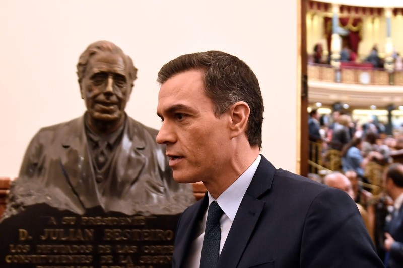 Spanish caretaker prime minister, socialist Pedro Sanchez, leaves after voting during the second day of a parliamentary investiture debate to vote for a premier at the Spanish Congress (Las Cortes) in Madrid on January 5, 2020. -AFP