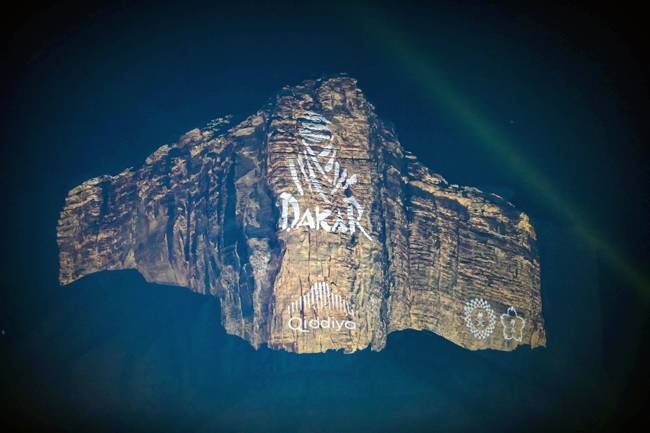 QIC used its spectacular digital projection mapping, using the iconic Tuwaiq mountainside as its backdrop.