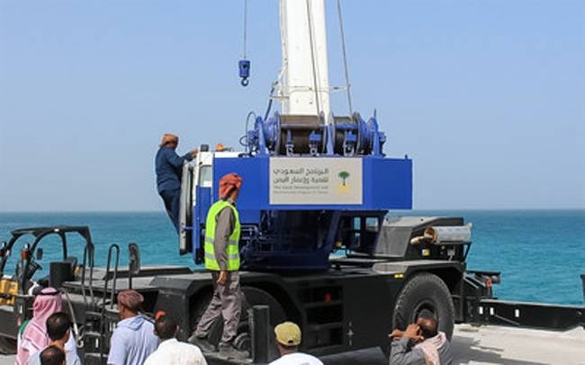 The Saudi cranes grant to the port contributed significantly to the higher volumes, both in relief aid and commercial imports. at the port of Aden.