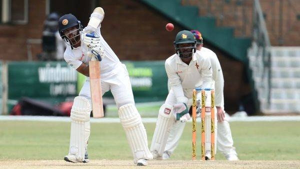  Sri Lanka batsman Kusal Mendis frustrated Zimbabwe's hopes of a series-leveling win at the Harare Sports Club Ground with a stubborn 116 not out as the second Test petered out to a draw on Friday.