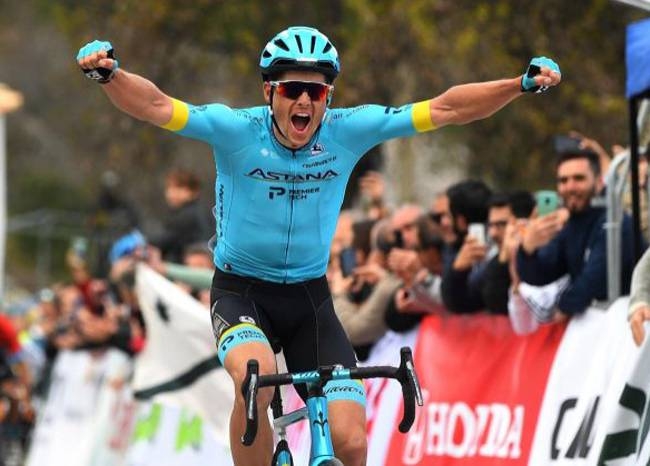 Defending champion Jakob Fuglsang won the first stage of the Tour of Andalucia on Wednesday.