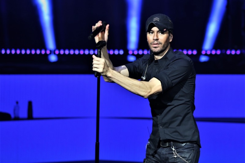 ‘I’m A Freak’ Enrique enthralls the audience at Tantora Festival