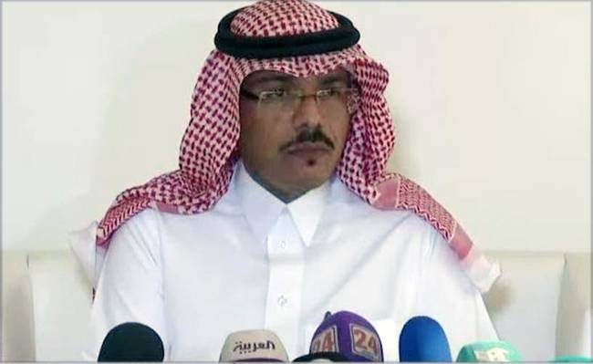 Spokesman of the Ministry of Health Dr. Muhammad Al-Abdulaali addressing the daily press conference.
