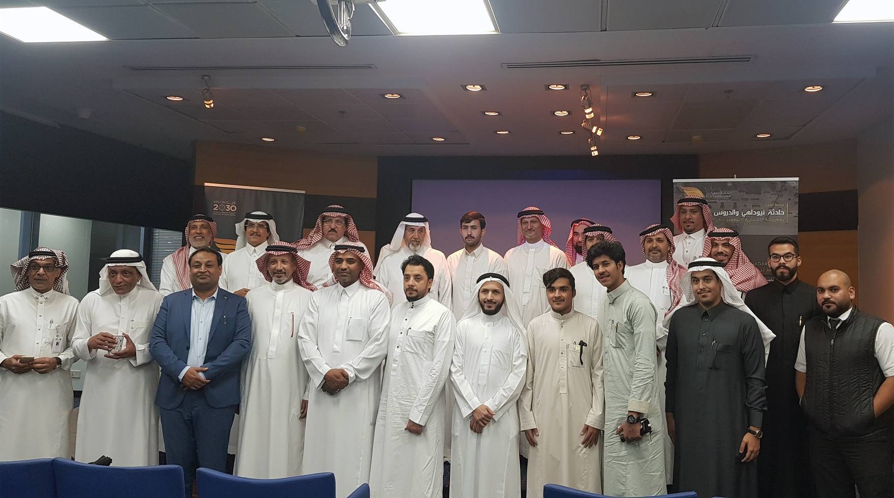 Capt. Saad Al -Shehri  (independent Safety Expert) presents an important safety lecture. (Photo by Syed Mussarat Khalil)