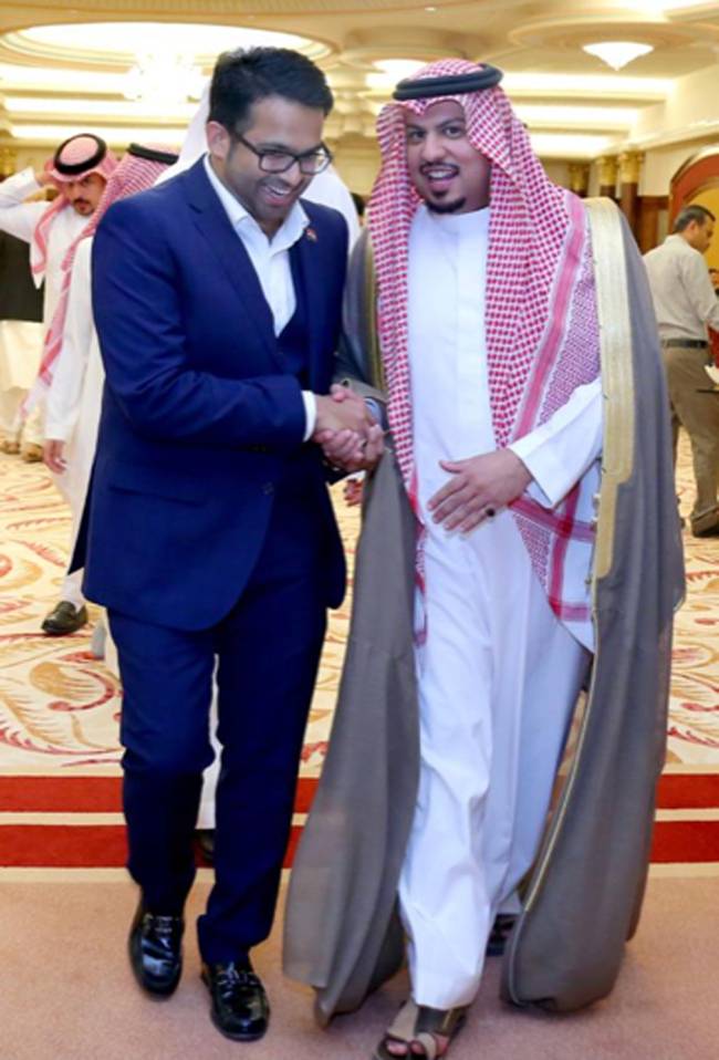 Prince Khalid Bin Saud Bin Khalid, assistant president of General Authority of Meteorology and Environmental Protection receiving Rahim Pattarkadavan