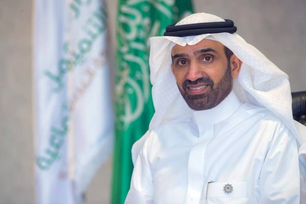 Eng. Ahmad Bin Suleiman Al-Rajihi, minister of Human Resources and Social Development, inaugurated on Wednesday the Community Fund to activate the contribution of endowments and the non-profit sector in mitigating the impacts of the novel coronavirus.