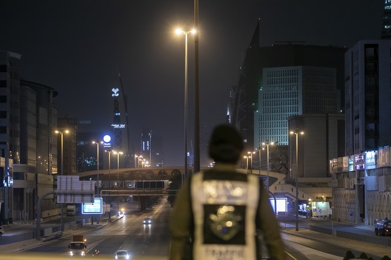 Saudi Arabia extends curfew until further notice