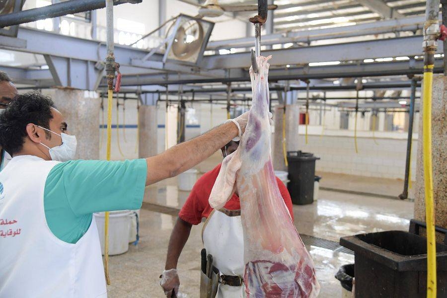 Jeddawis can now buy meat directly from slaughterhouse through phone app