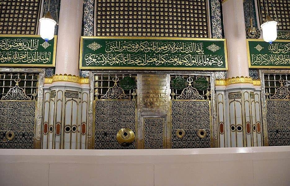 The “Sacred Chamber,” refers to the Prophet’s House, where he (peace be upon him) used to live with Aisha Bint Abibakr Al-Siddiq, the “Mother of the Believers” (May Allah be pleased with her). It is prominently located in the eastern part of the Prophet’s Mosque in Madinah. — SPA photos