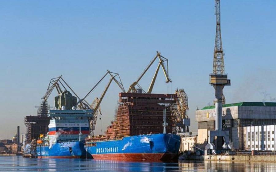 The first three Project 22220 nuclear icebreakers fitting out. File picture by Baltic shipyards.