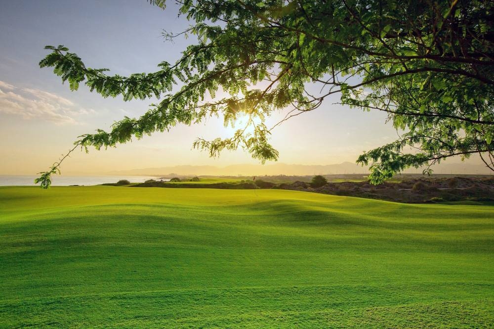 Al Mouj Golf expands its international certifications for environmental excellence.