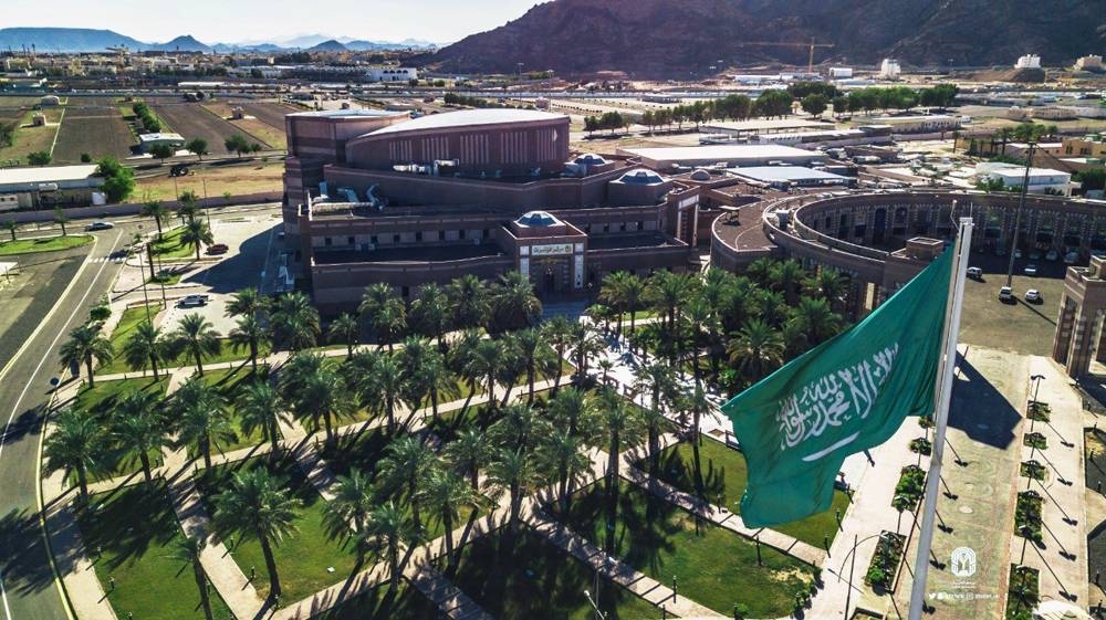 Taibah University, based in Madinah, has adopted a ‘Cloud First’ strategy with Oracle’s Gen 2 Cloud Infrastructure to deliver secure, convenient and integrated digital learning and administrative services.