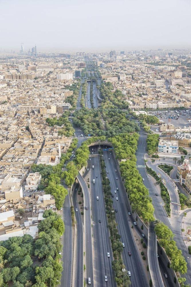 Parking areas of Riyadh’s commercial centers, compounds set to go green  