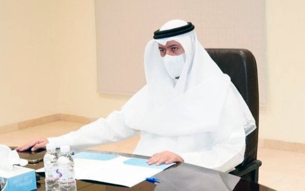 Minister of Awqaf and Islamic Affairs Dr. Fahad Al-Afasi chairing a meeting in Kuwait City.