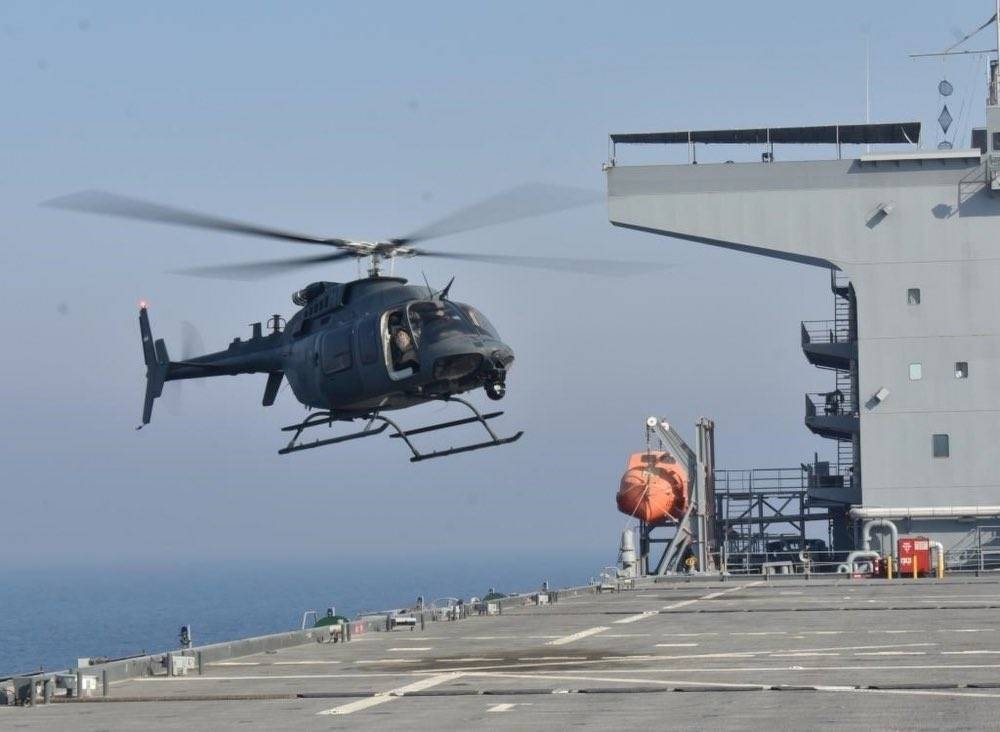 The United Arab Emirates Joint Aviation Command (JAC) conducted five-day-long combined naval and air training operations with forces assigned to US Naval Forces Central Command (NAVCENT) and US Air Forces Central Command (AFCENT) in the southern Arabian Gulf recently.
